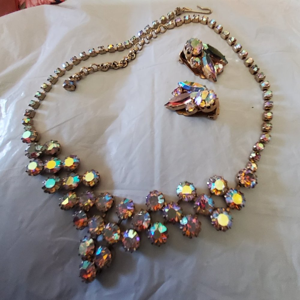 SALE  Vintage necklace and earrings  Rhinestone  maker unknown  sale